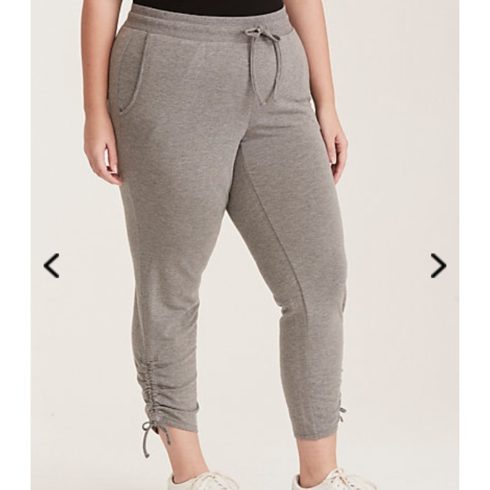 Torrid NWT Active side-cinch jogger pants